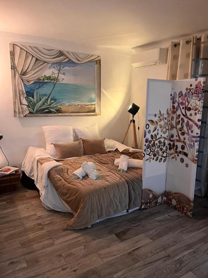 Les Canoubiers Luxe Et Serenite Au Coeur De Saint-Tropez Suites Spacieuses Avec Jardin Enchanteur Екстер'єр фото
